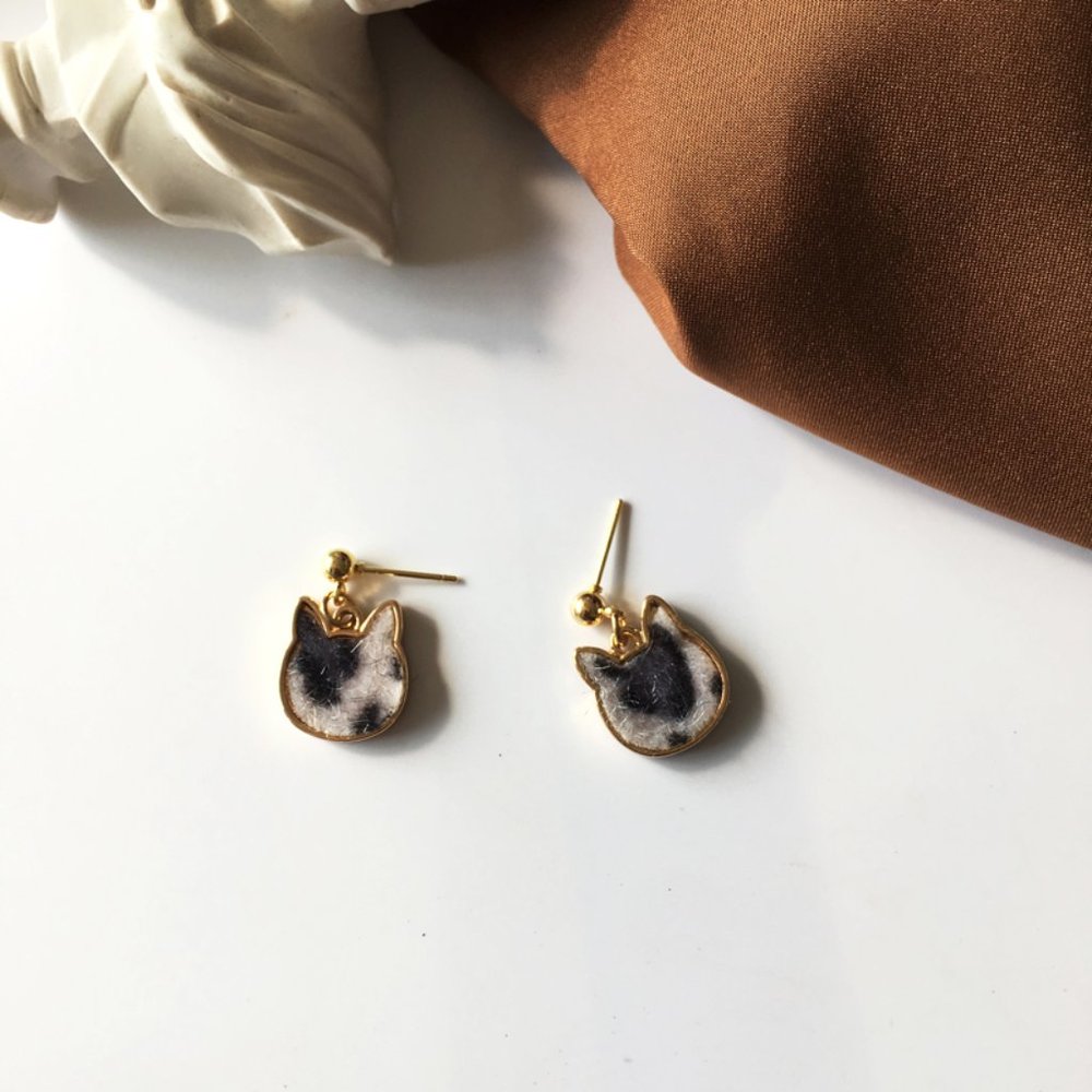 Kitty Cat Head Leopard Fabric Earrings - Picture 4 of 14